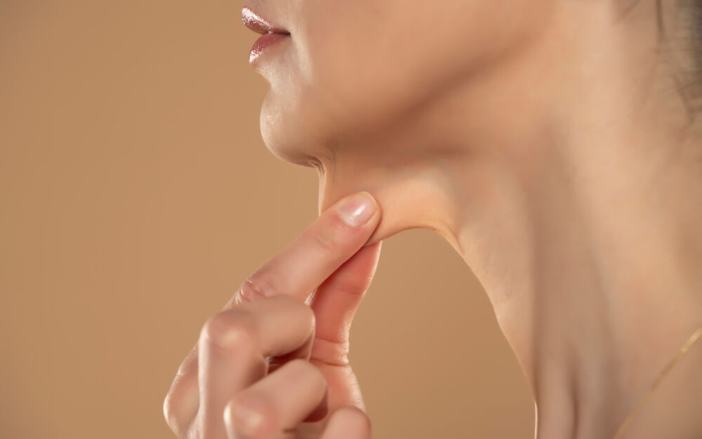 Weekend Lifting: Gegen Doppelkinn und Hängebäckchen