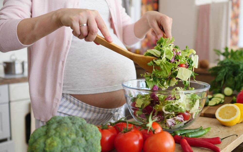 Ernährung in der Schwangerschaft und der Stillzeit