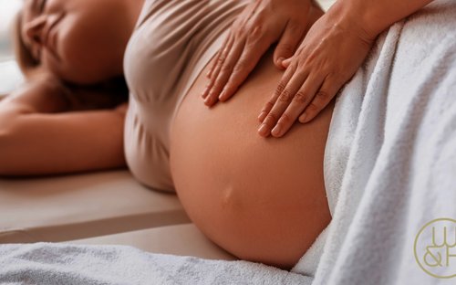 Sanfte Balance fürs große Wunder: Kinesiologie bei Kinderwunsch & Schwangerschaft