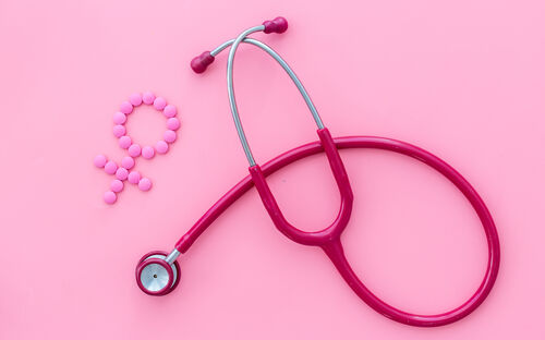 Frauengesundheitsbericht 2022: Frauen leben länger, aber in schlechterer Gesundheit