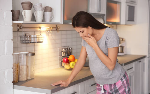 Extreme Schwangerschaftsübelkeit: Ursachen und Therapiemöglichkeiten